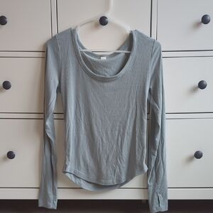 Old Navy Fitted Long Sleeve Tee in Blue and Gray